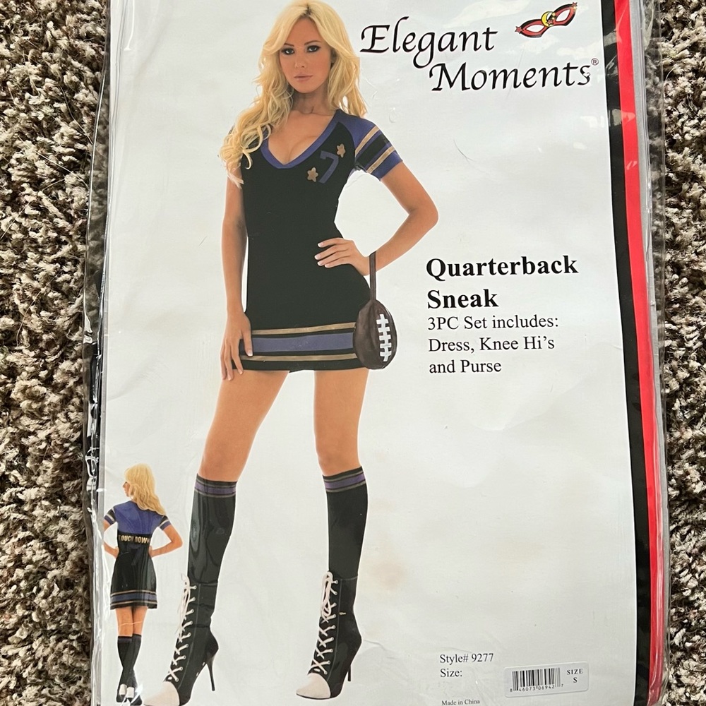 Womens quarterback football costume Baltimore Ravens